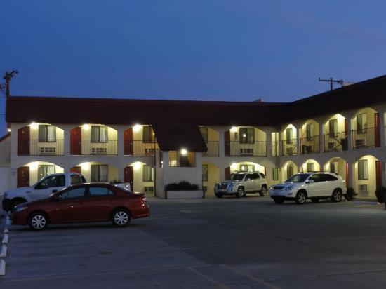 ทราเวลลอดจ์ บาย วินด์แฮม ฮอลบรูก Hotel โฮลบรุค ภายนอก รูปภาพ